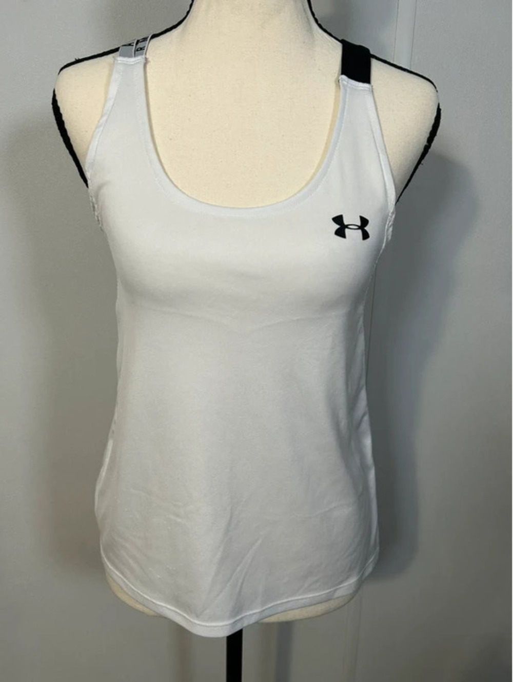 Under Armour HeatGear White Racerback Athletic Tank Top SM